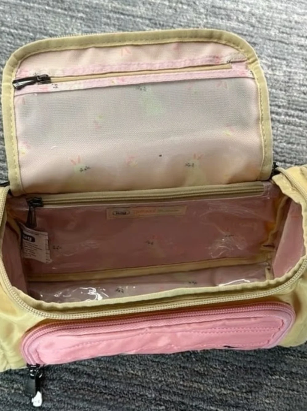 lug life  Bunny Cosmetic Bag nwt